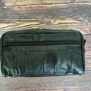 Vintage Buxton Genuine Lambskin Toiletry Bag